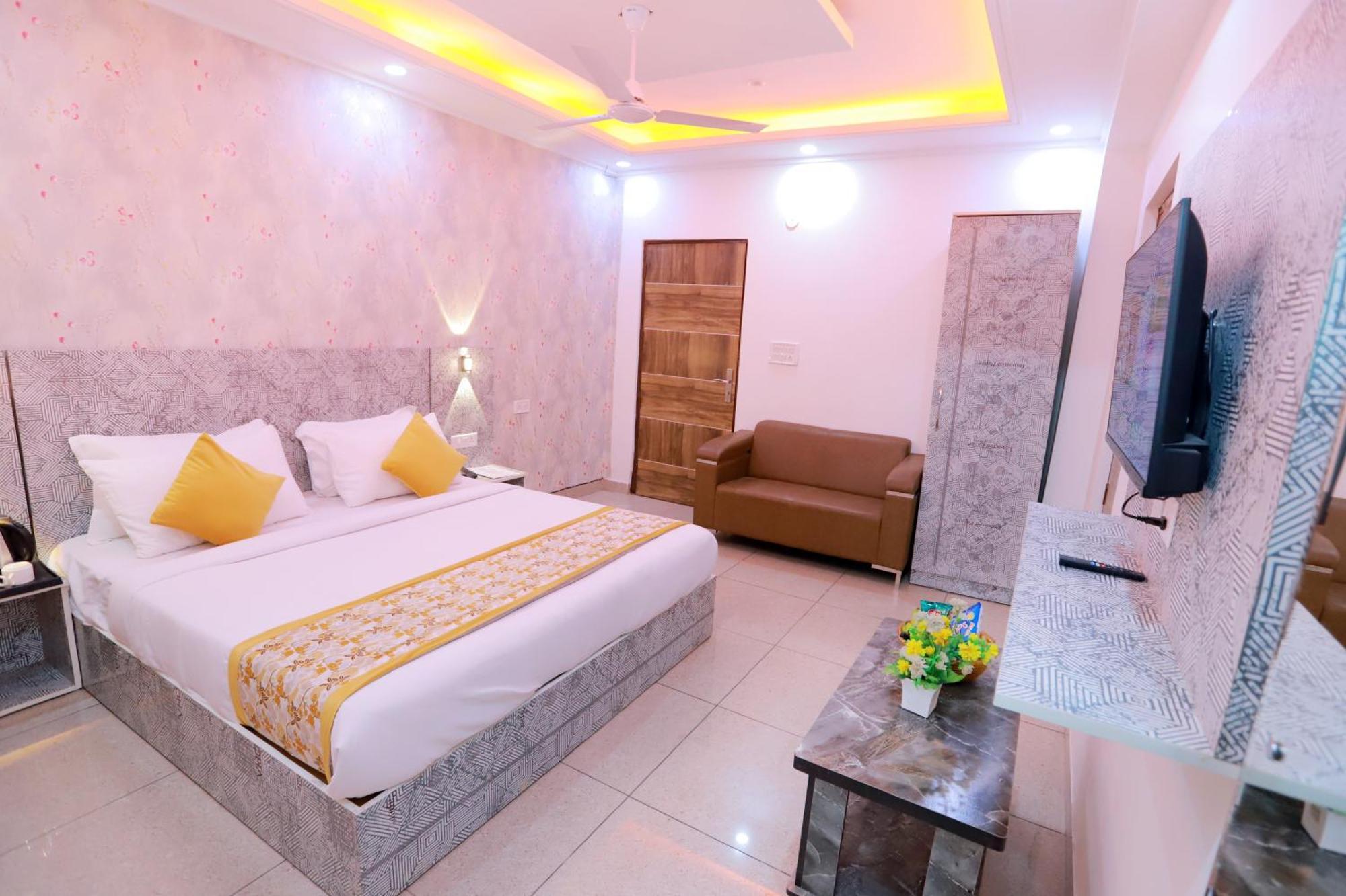 Oaks Inn Plaza Delhi Airport New Delhi Extérieur photo